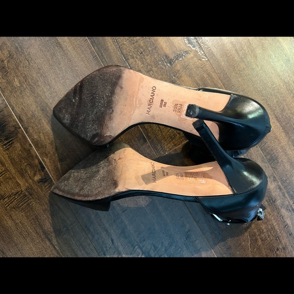 Marciano Black Pumps - Picture 4 of 5